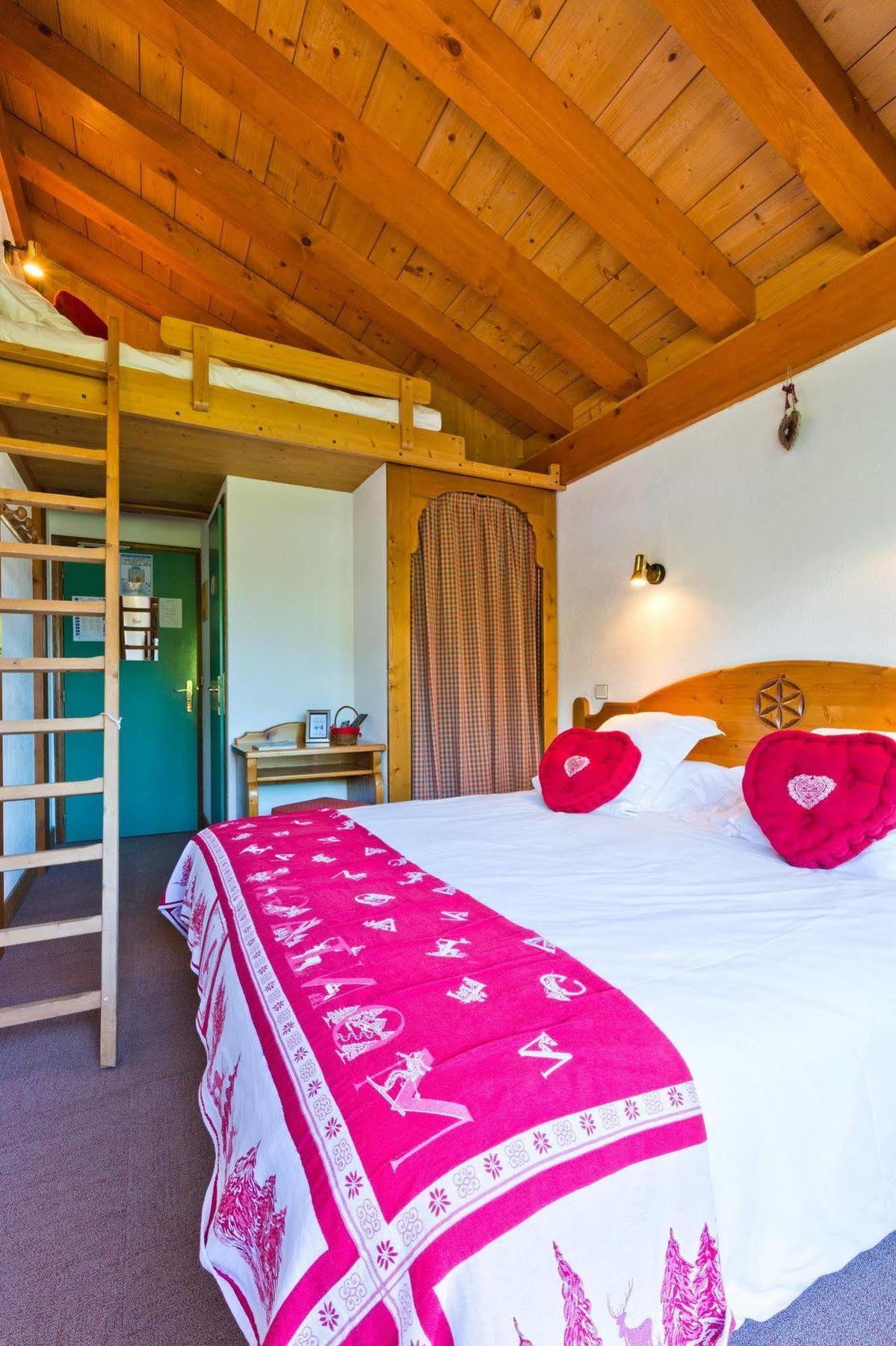 Chalet Hotel Aiguille Blanche Logis Les Gets Eksteriør bilde