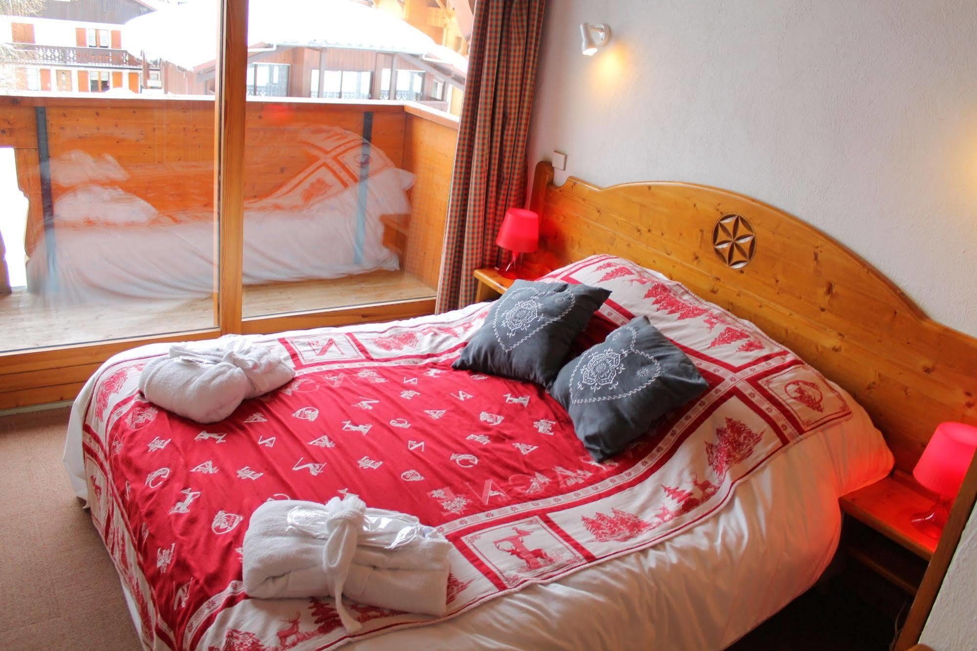 Chalet Hotel Aiguille Blanche Logis Les Gets Eksteriør bilde